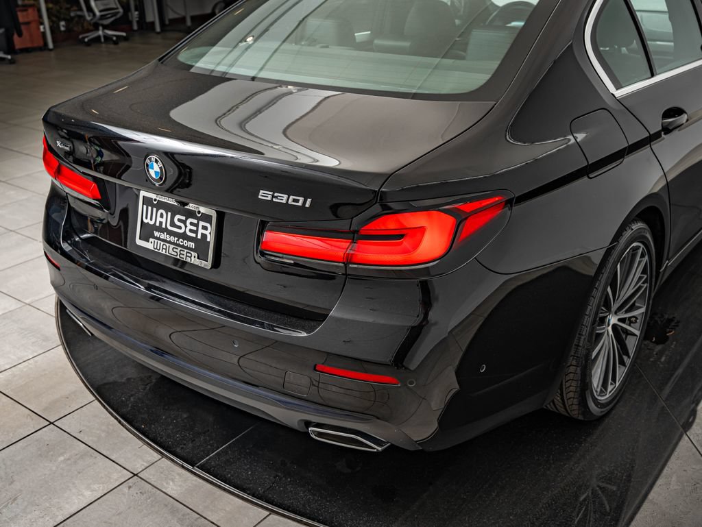 Used 2021 BMW 530i xDrive w/ Convenience Package AWD/4WD image 17