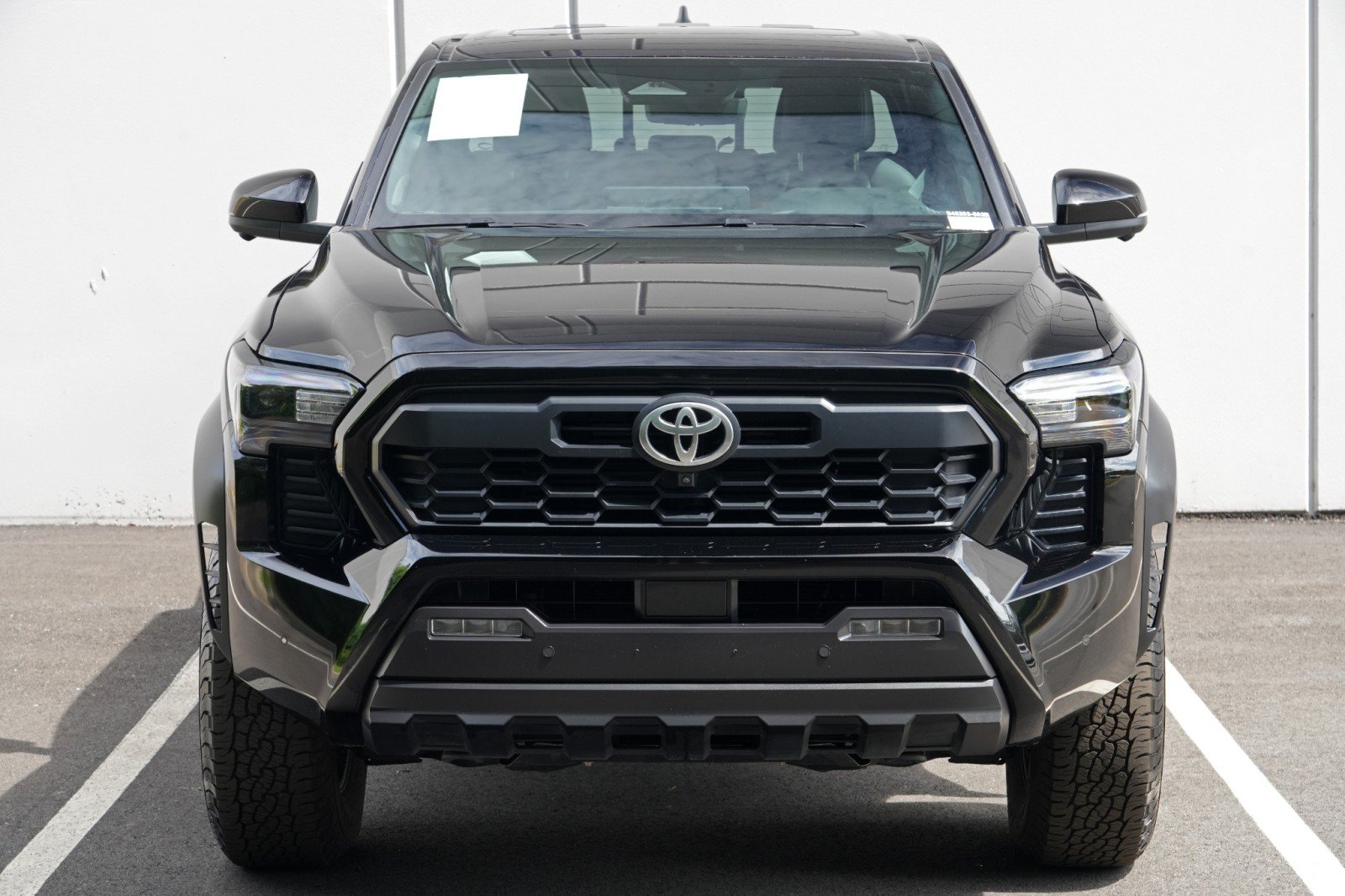 Used 2024 Toyota Tacoma TRD Off-Road w/ TRD Off Road Premium Package AWD/4WD image 48