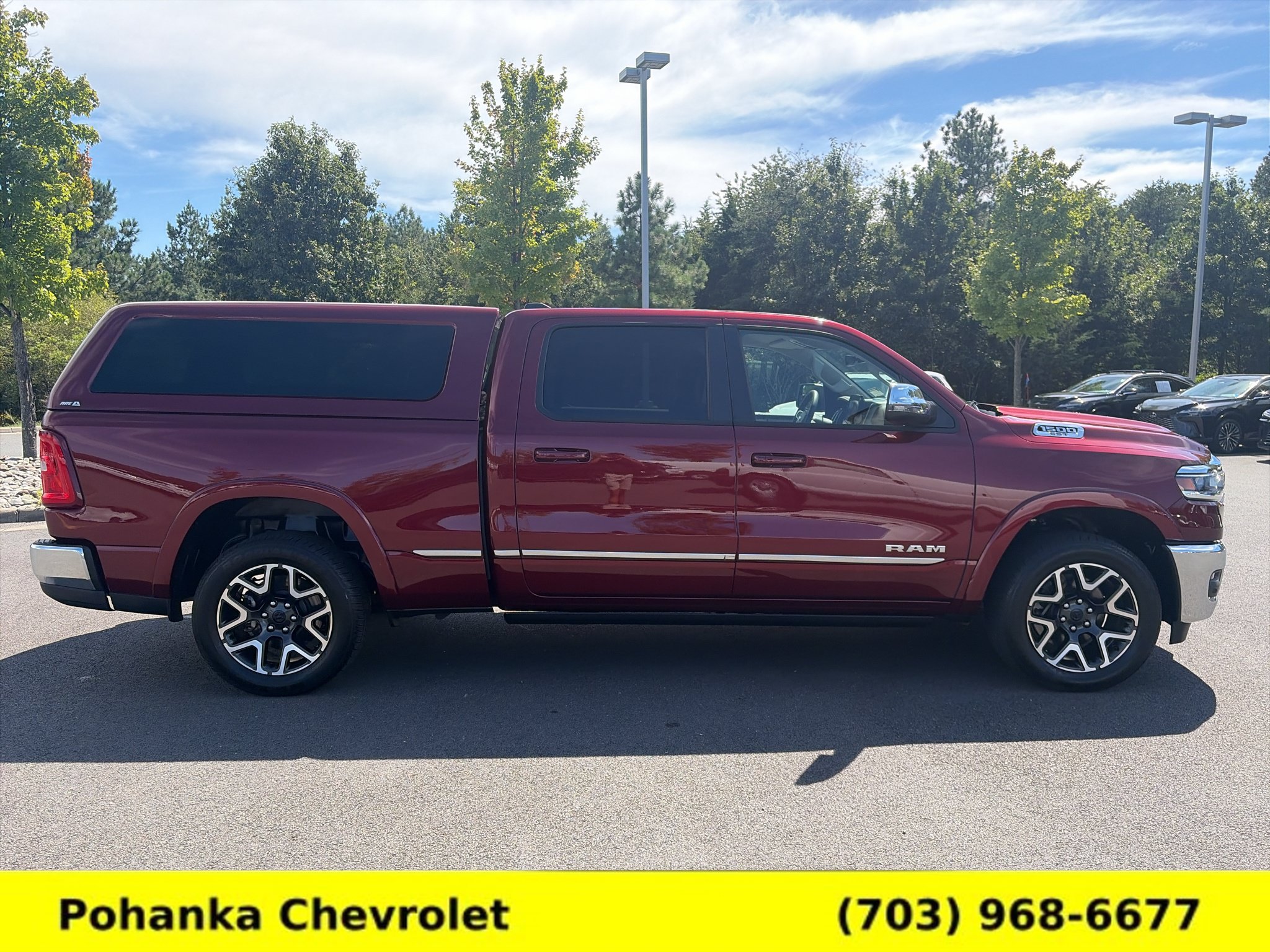 Used 2025 RAM 1500 Laramie AWD/4WD image 8