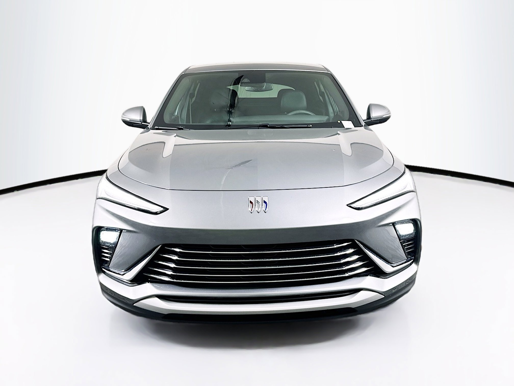 Used 2025 Buick Envista Preferred image 2