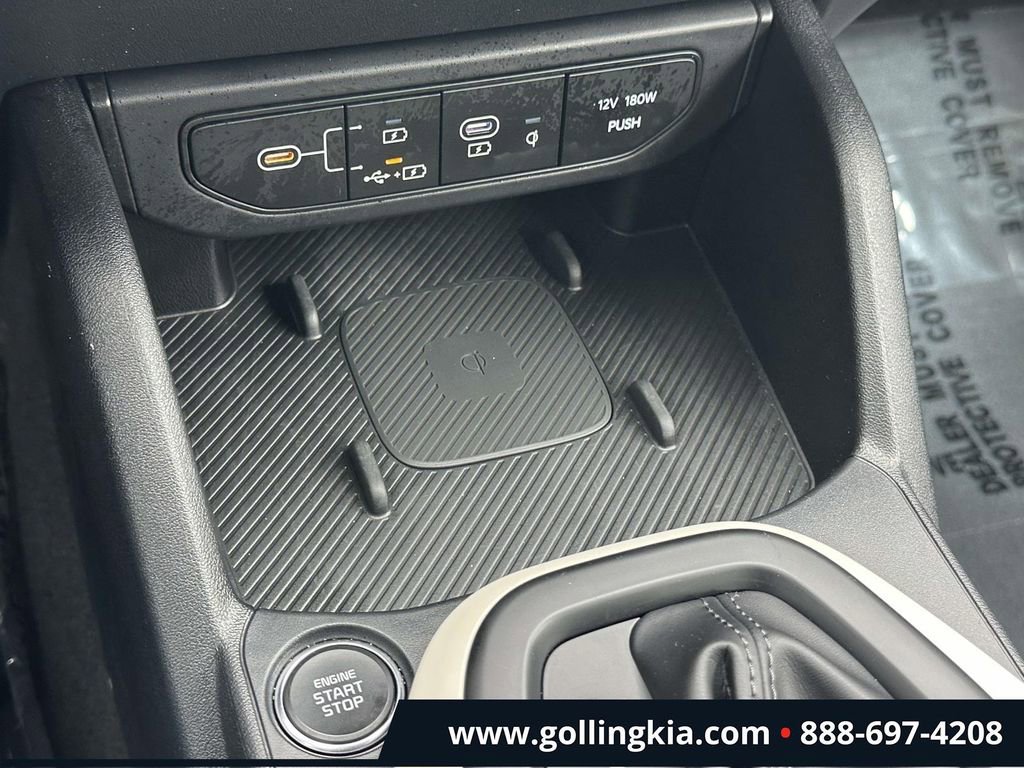 Certified 2025 Kia K4 GT-Line image 28