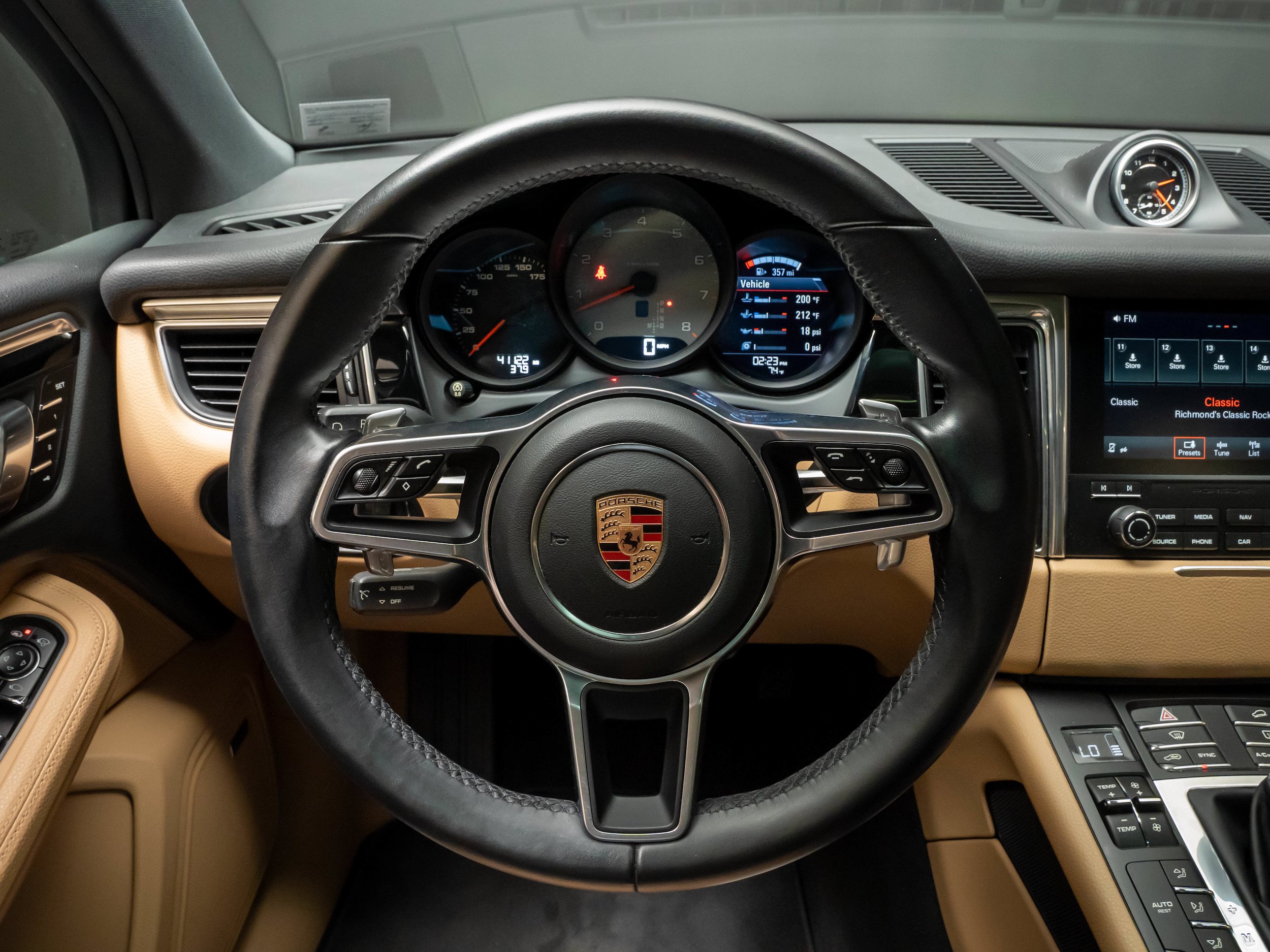 Certified 2017 Porsche Macan S AWD/4WD image 19