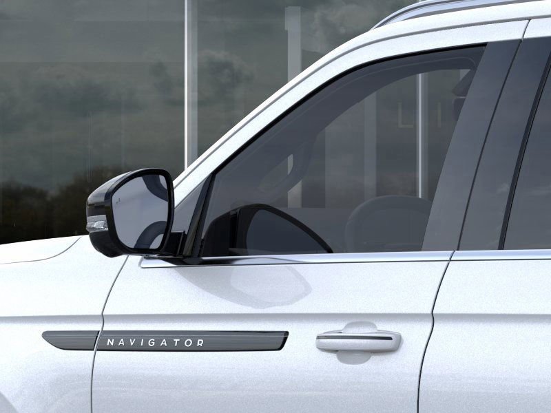 New 2025 Lincoln Navigator L Black Label image 20