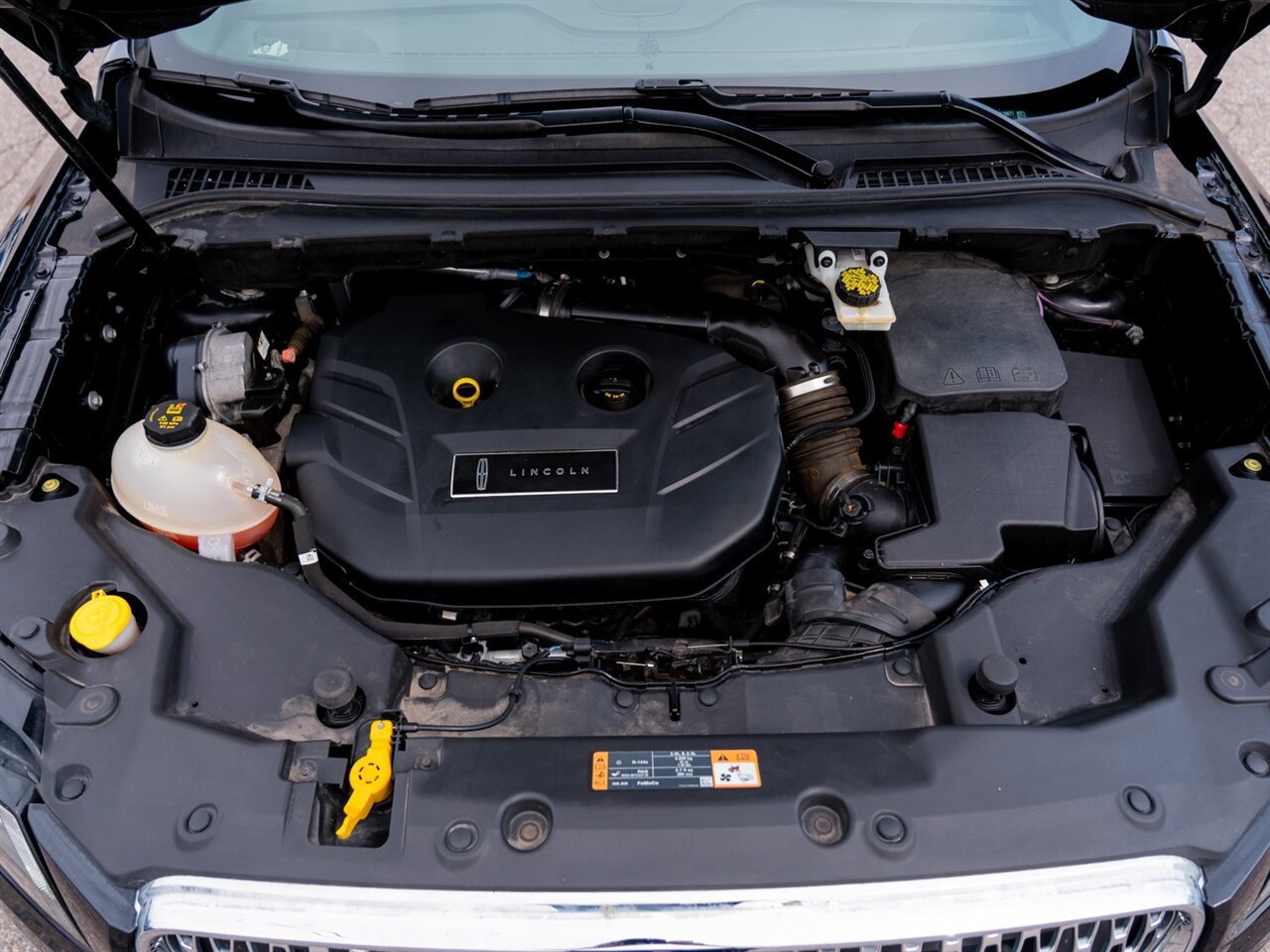 Used 2019 Lincoln MKC Reserve w/ MKC Climate Package image 12