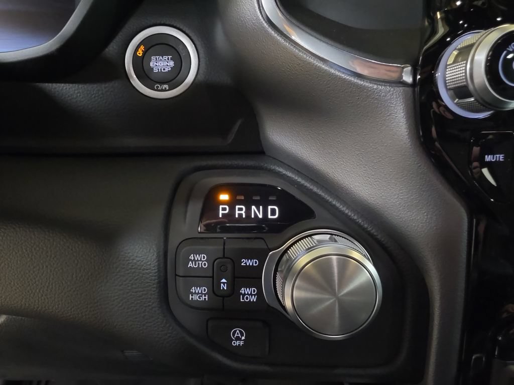 New 2027 RAM 1500 Laramie w/ Night Edition AWD/4WD image 22