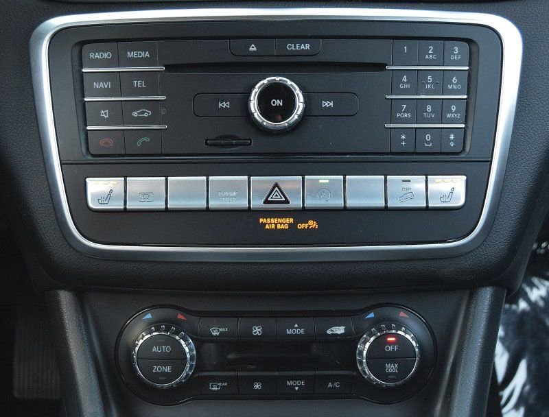 Used 2020 Mercedes-Benz GLA 250 4MATIC image 27