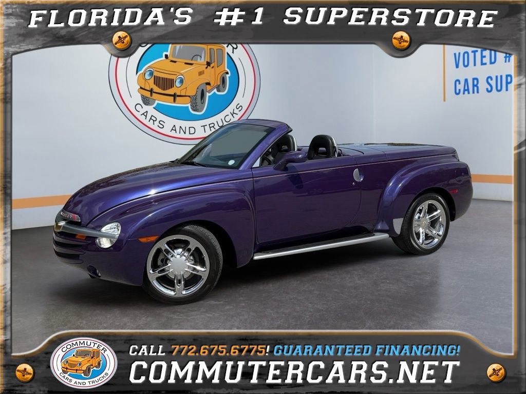 Used 2004 Chevrolet SSR w/ Preferred Equipment Group RWD image 1