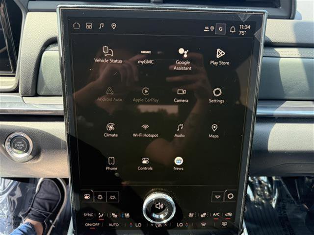 New 2026 GMC Terrain AT4 w/ Convenience Package III image 21