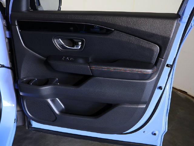 Used 2023 Honda Pilot TrailSport image 34