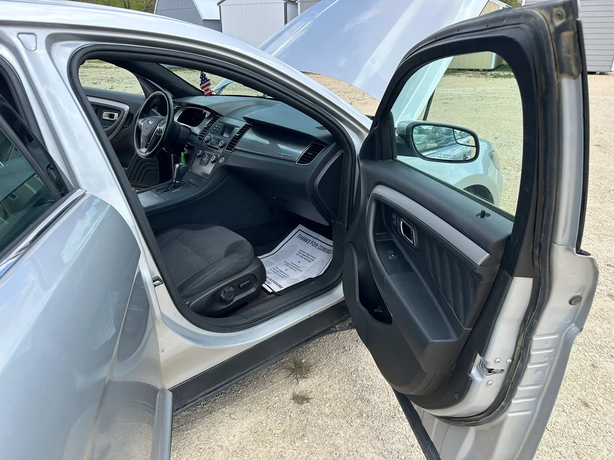 Used 2015 Ford Taurus SEL AWD/4WD image 11