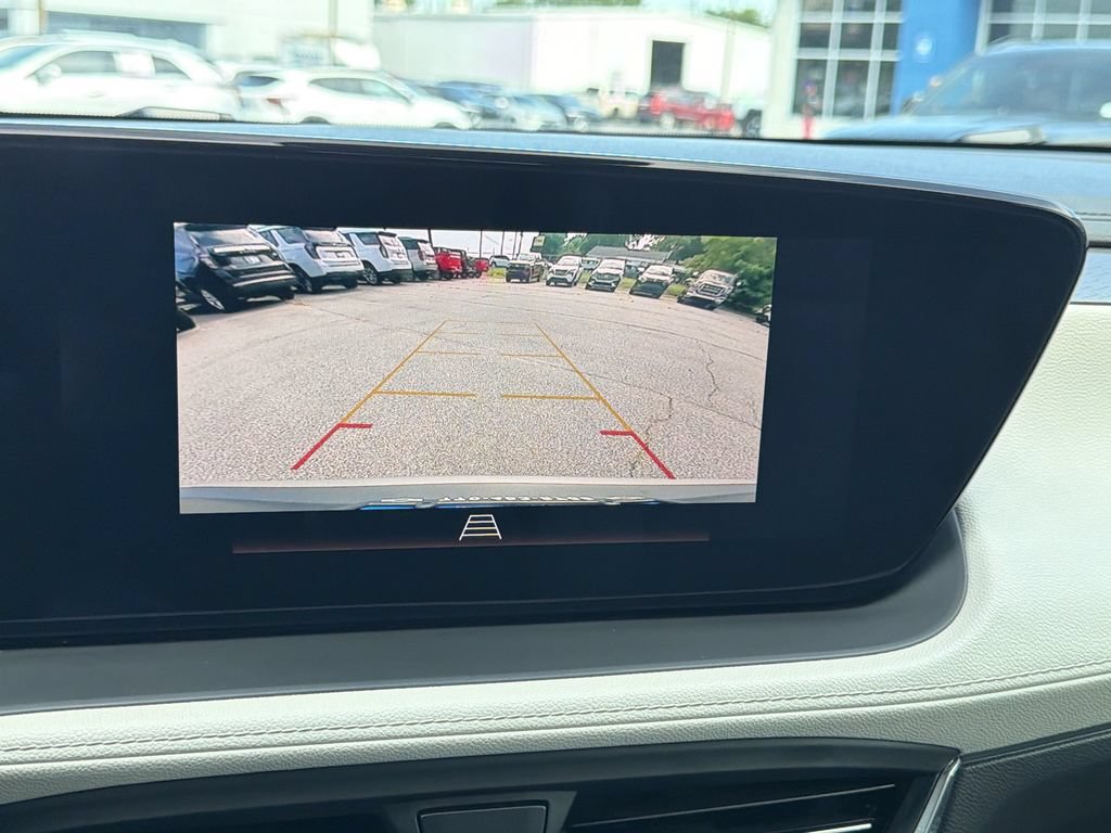 Used 2024 Buick Encore GX Preferred AWD/4WD image 5
