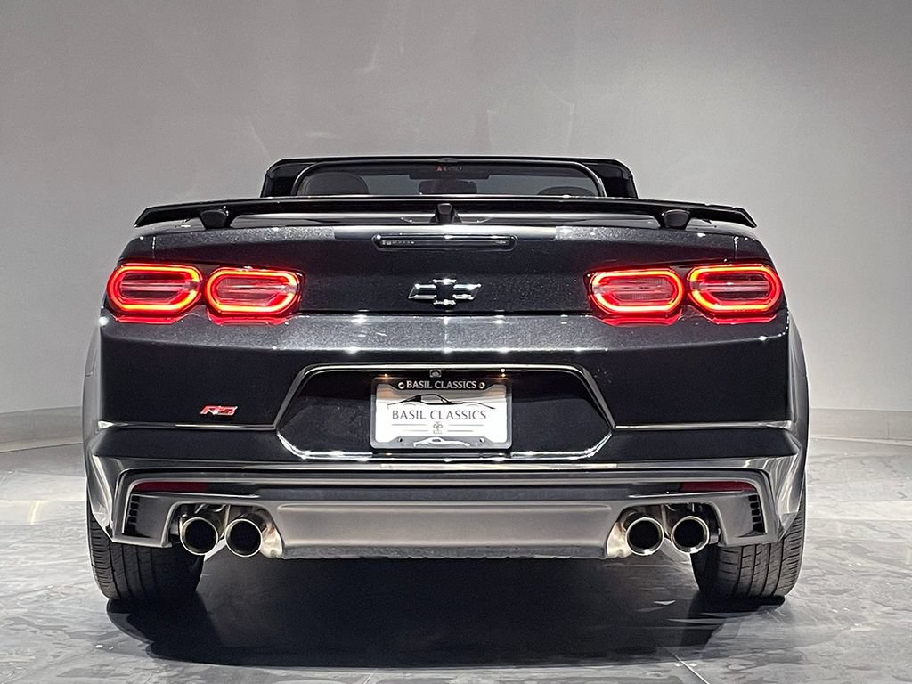 Used 2024 Chevrolet Camaro LT RWD image 37