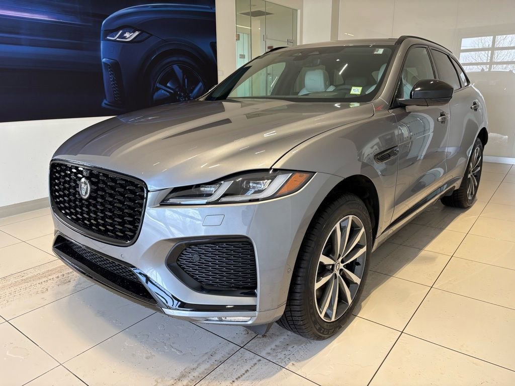 New 2026 Jaguar F-PACE R-Dynamic S image 1