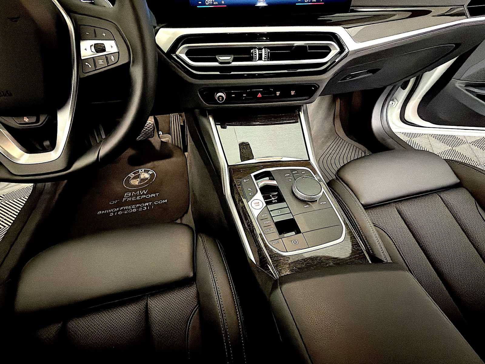 Certified 2023 BMW 330e xDrive w/ Premium Package AWD/4WD image 18