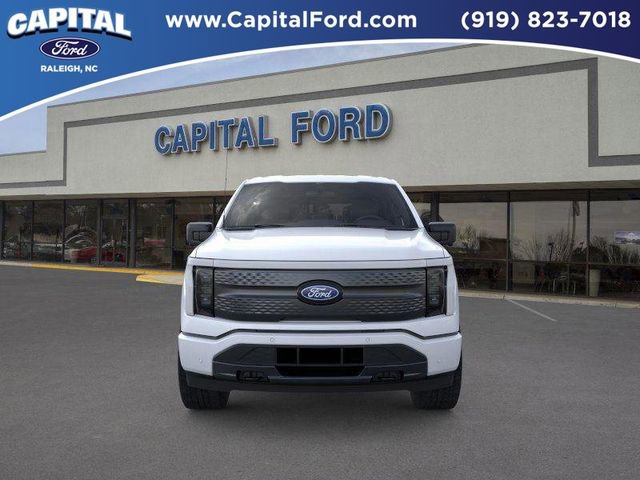 New 2025 Ford F150 Lightning Flash AWD/4WD image 6