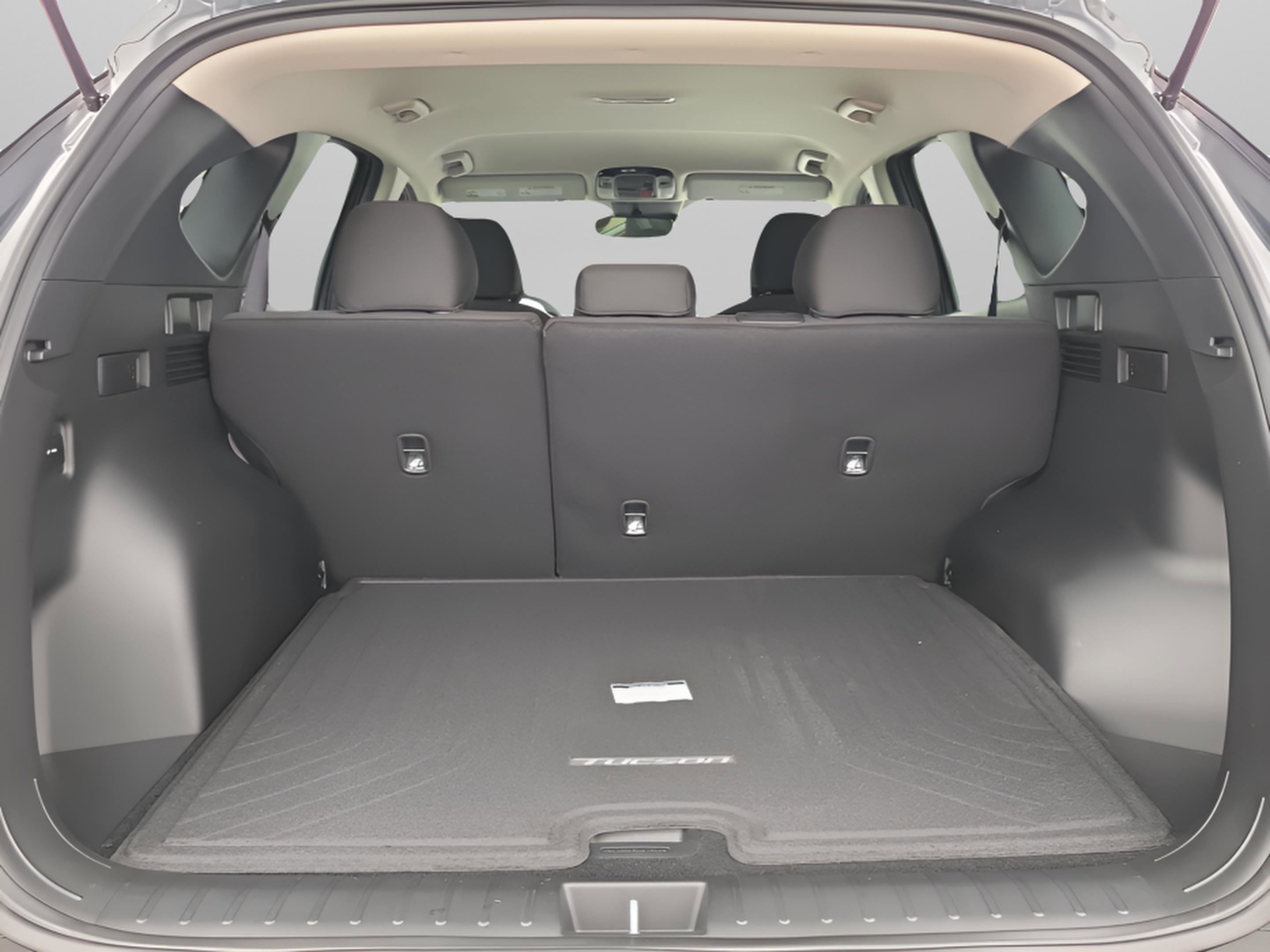 New 2026 Hyundai Tucson SE image 7