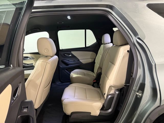 Certified 2023 Chevrolet Traverse LT w/ LT Premium Package image 25