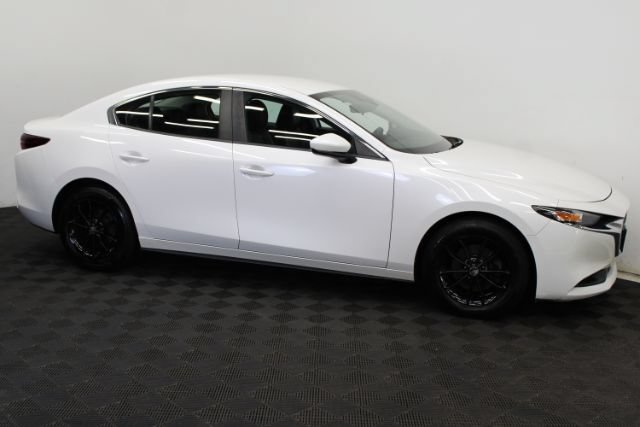 Used 2020 MAZDA MAZDA3 AWD Sedan w/ Select Package image 4