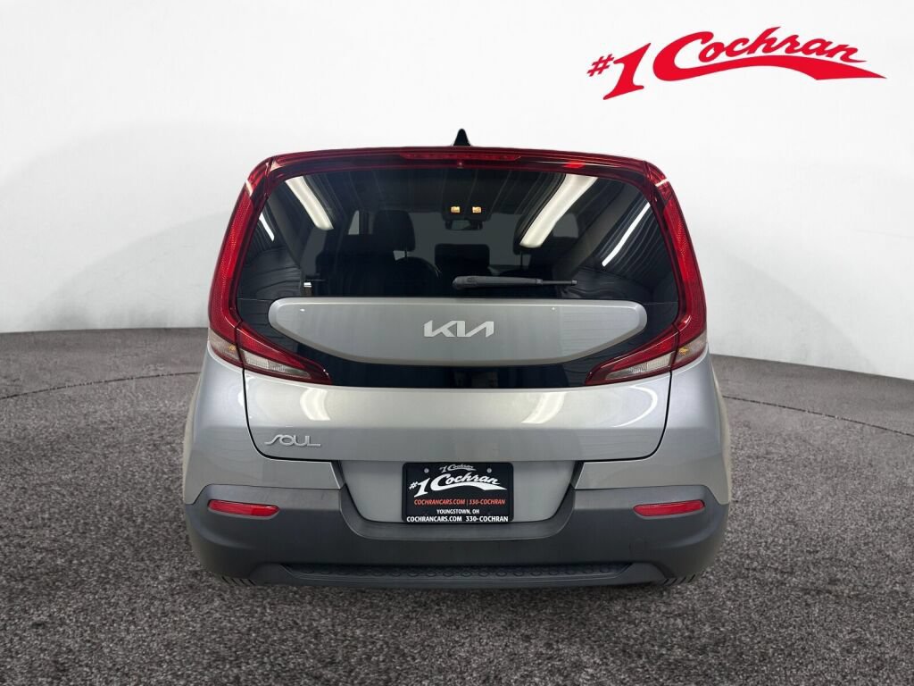 Used 2022 Kia Soul LX FWD image 19