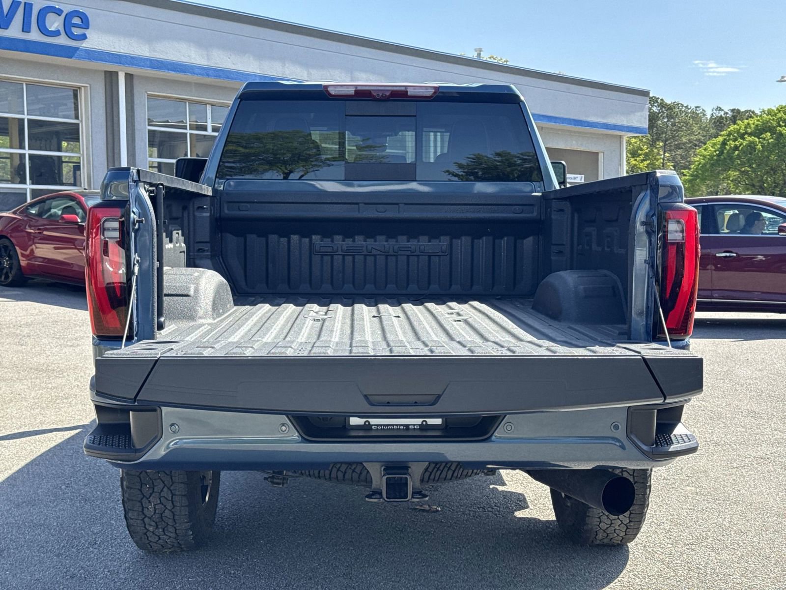 Used 2024 GMC Sierra 2500 Denali Ultimate AWD/4WD image 32