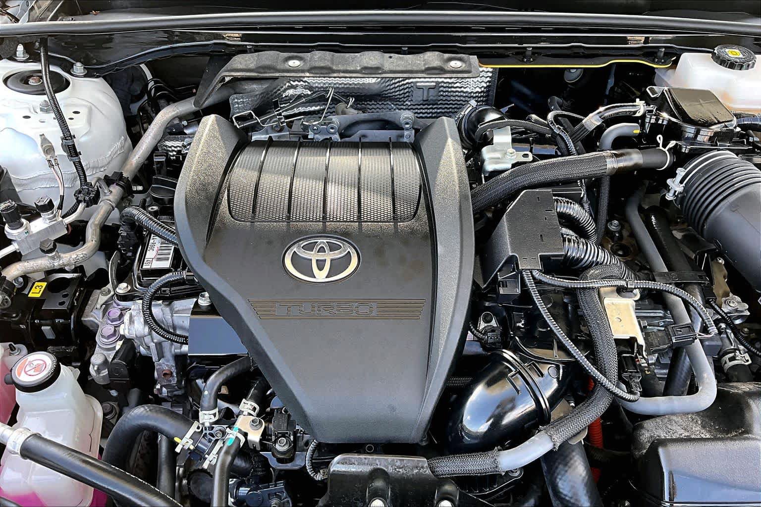 Used 2024 Toyota Crown Platinum AWD/4WD image 30