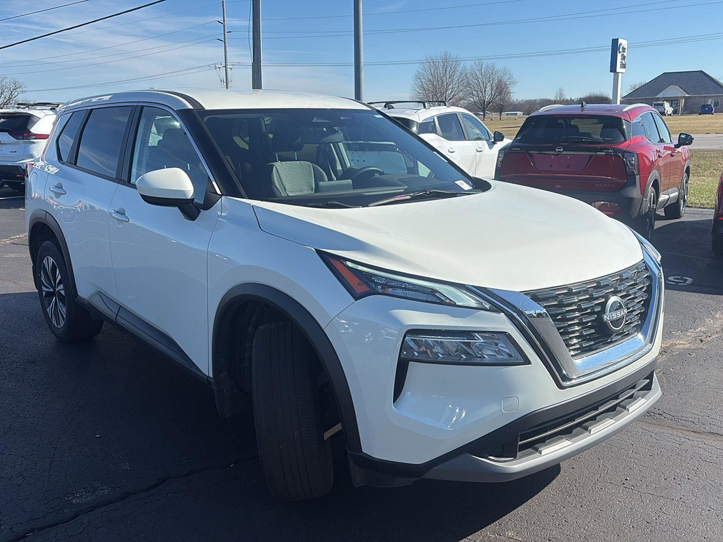 Used 2023 Nissan Rogue SV image 10