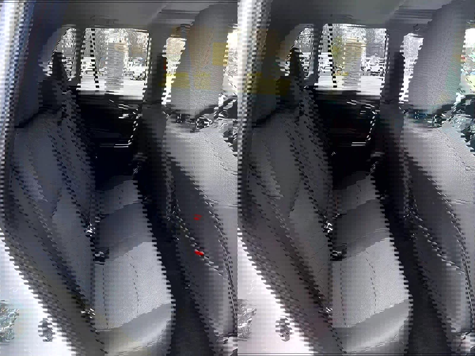 Used 2023 Toyota RAV4 XLE w/ Convenience Package image 16