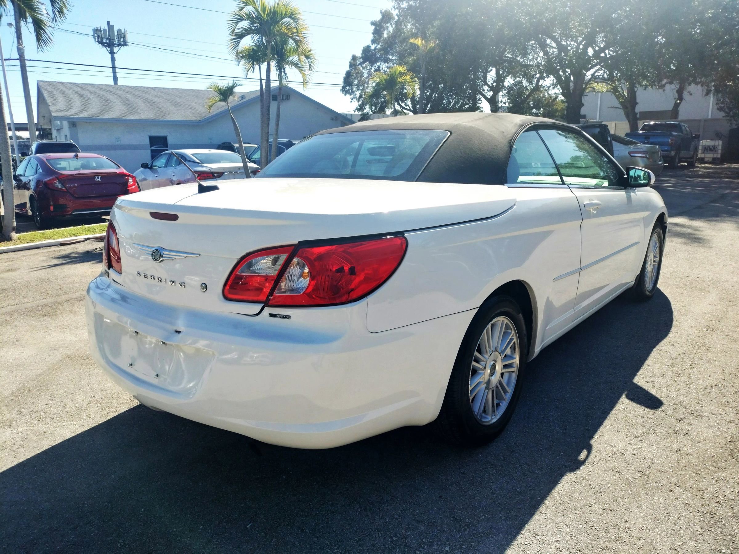 Used 2008 Chrysler Sebring Touring image 7