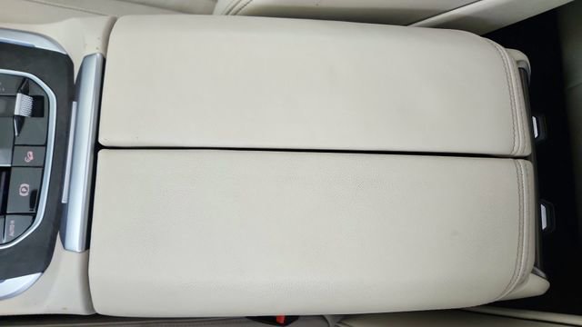 Used 2022 BMW X5 xDrive45e w/ M Sport Package image 52