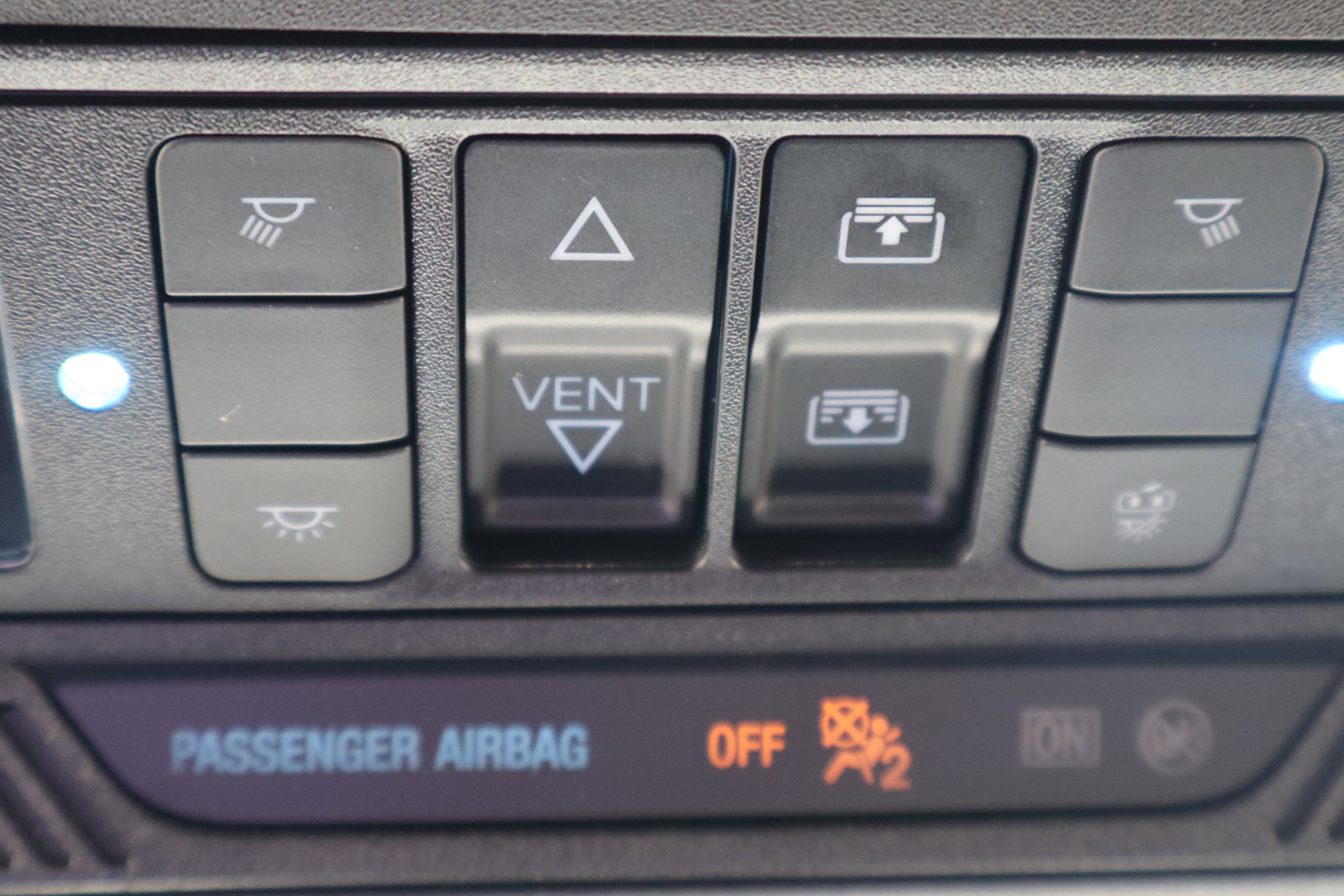 Used 2025 Ford Explorer ST image 29