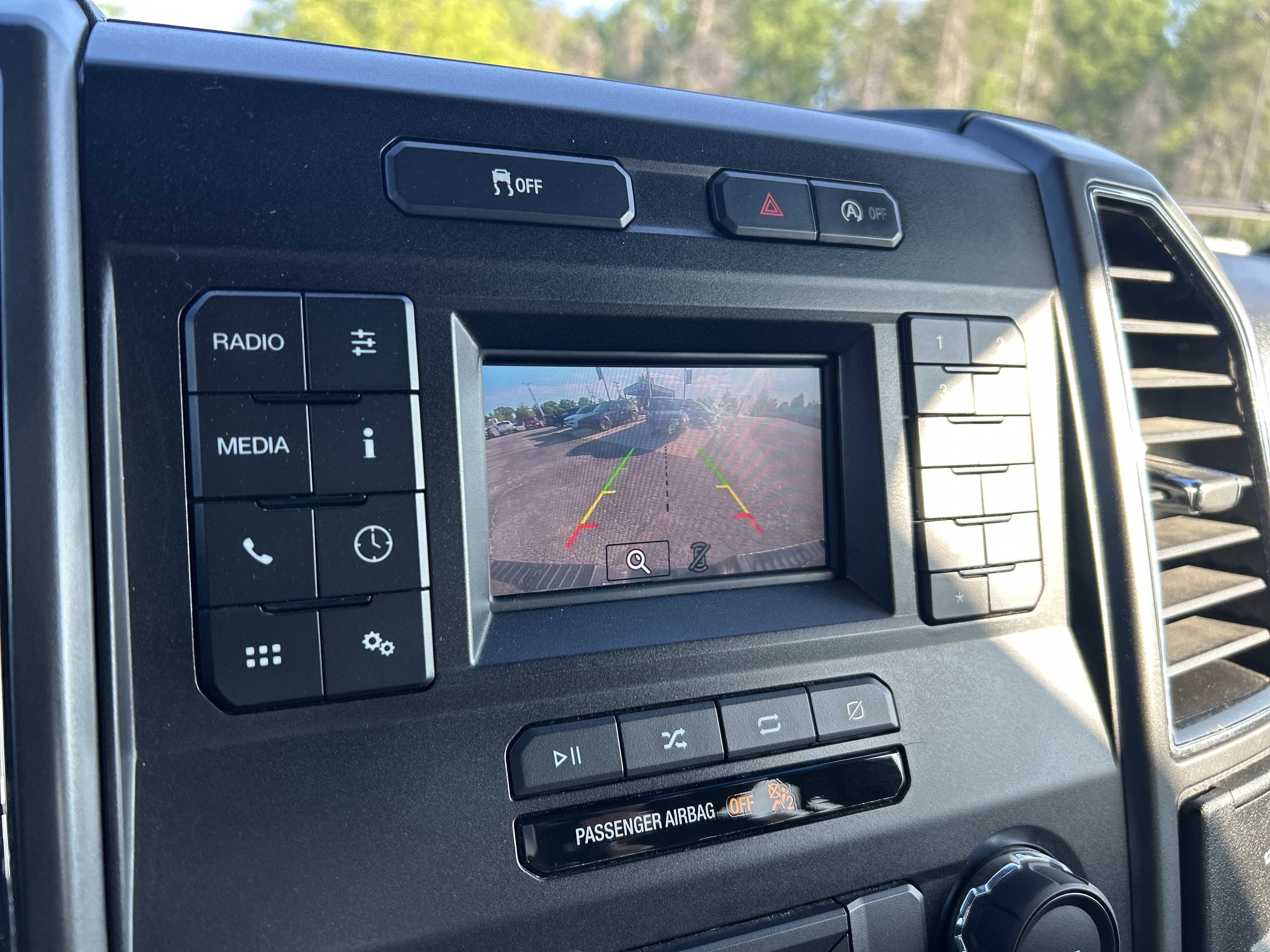 Used 2018 Ford F150 XLT w/ Equipment Group 301A Mid AWD/4WD image 18