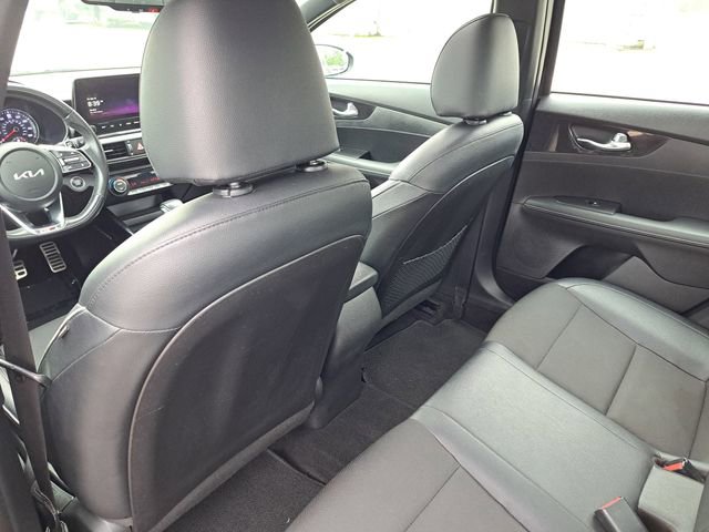 Used 2023 Kia Forte GT-Line w/ GT-Line Premium Package image 21