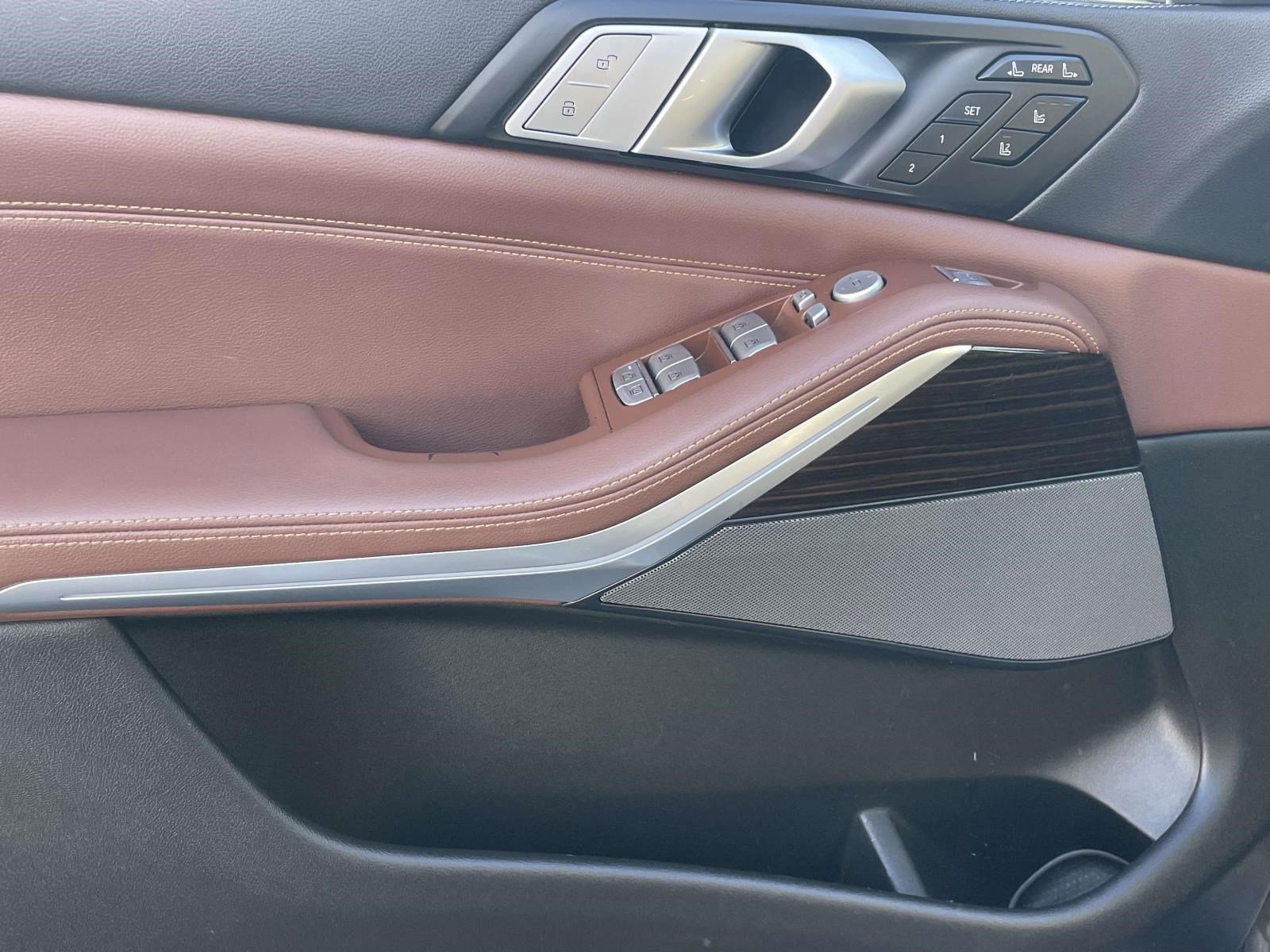 Used 2019 BMW X7 xDrive40i w/ Premium Package image 21