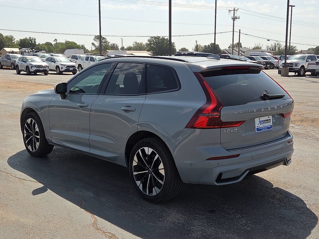 Used 2026 Volvo XC60 B5 Plus w/ Protection Package Premier AWD/4WD image 3