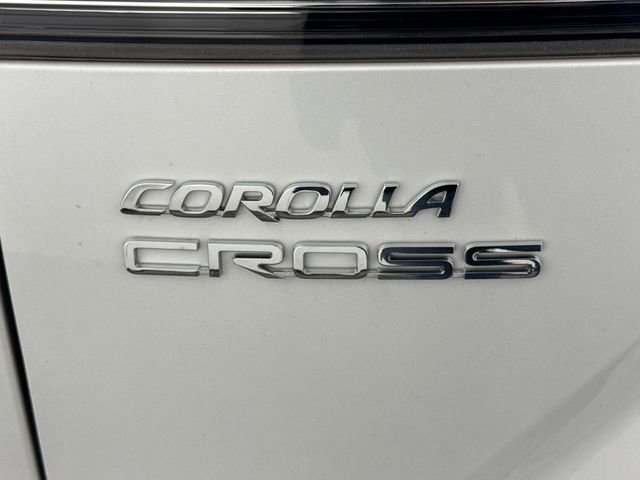 Certified 2023 Toyota Corolla Cross XLE w/ Convenience Package image 17