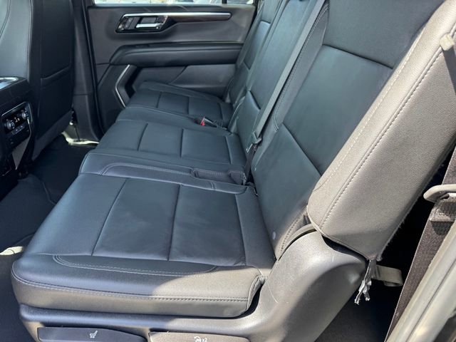 Certified 2025 Chevrolet Suburban Z71 image 14