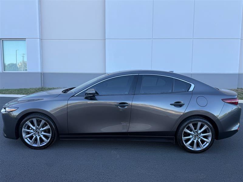 Used 2019 MAZDA MAZDA3 Sedan w/ Premium Package FWD image 5