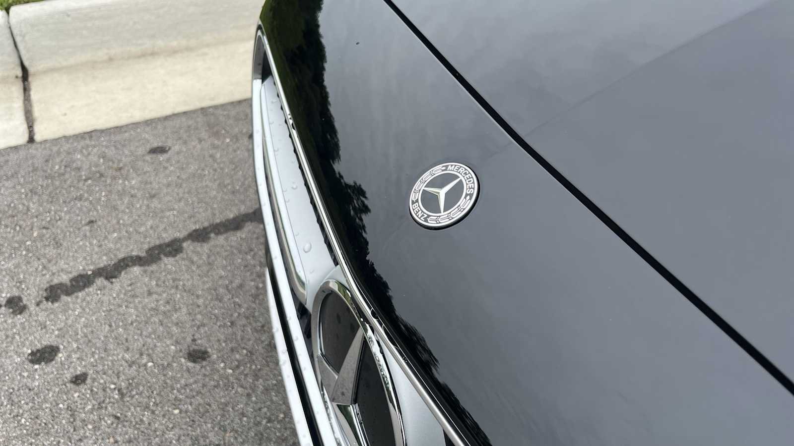 Certified 2023 Mercedes-Benz C 300 4MATIC Sedan image 23
