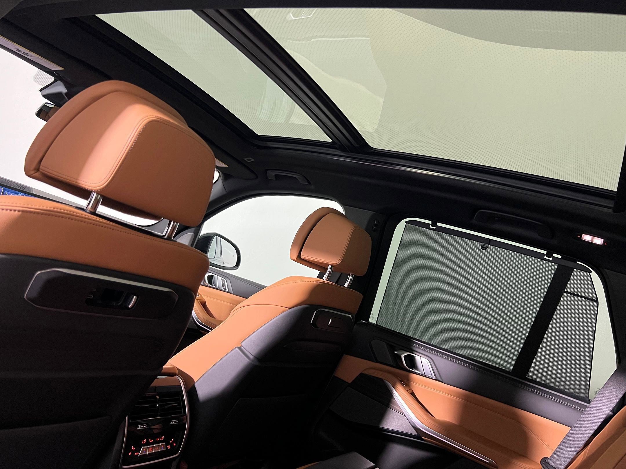 Used 2026 BMW X5 xDrive50e image 33