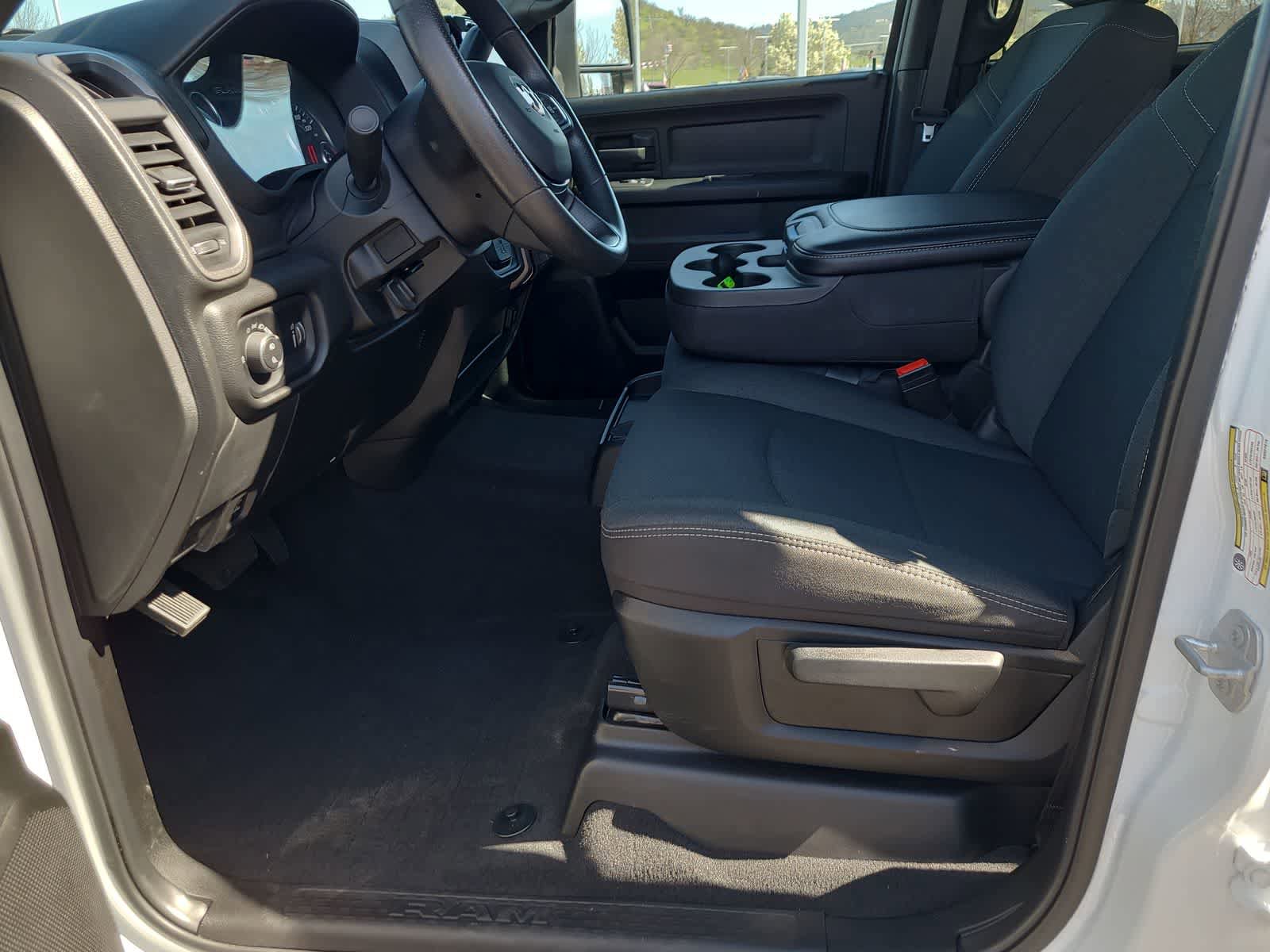 Used 2025 RAM 3500 Tradesman AWD/4WD image 19