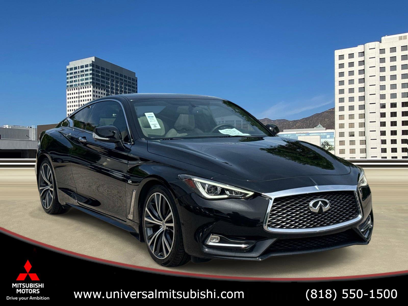 Used 2017 INFINITI Q60 3.0t image 1