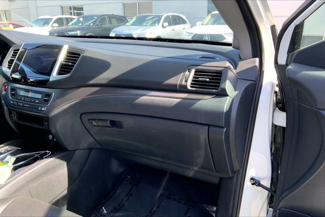 Used 2020 Honda Ridgeline RTL image 16