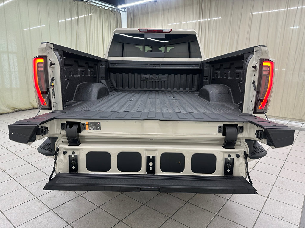 New 2026 GMC Sierra 2500 AT4 image 15