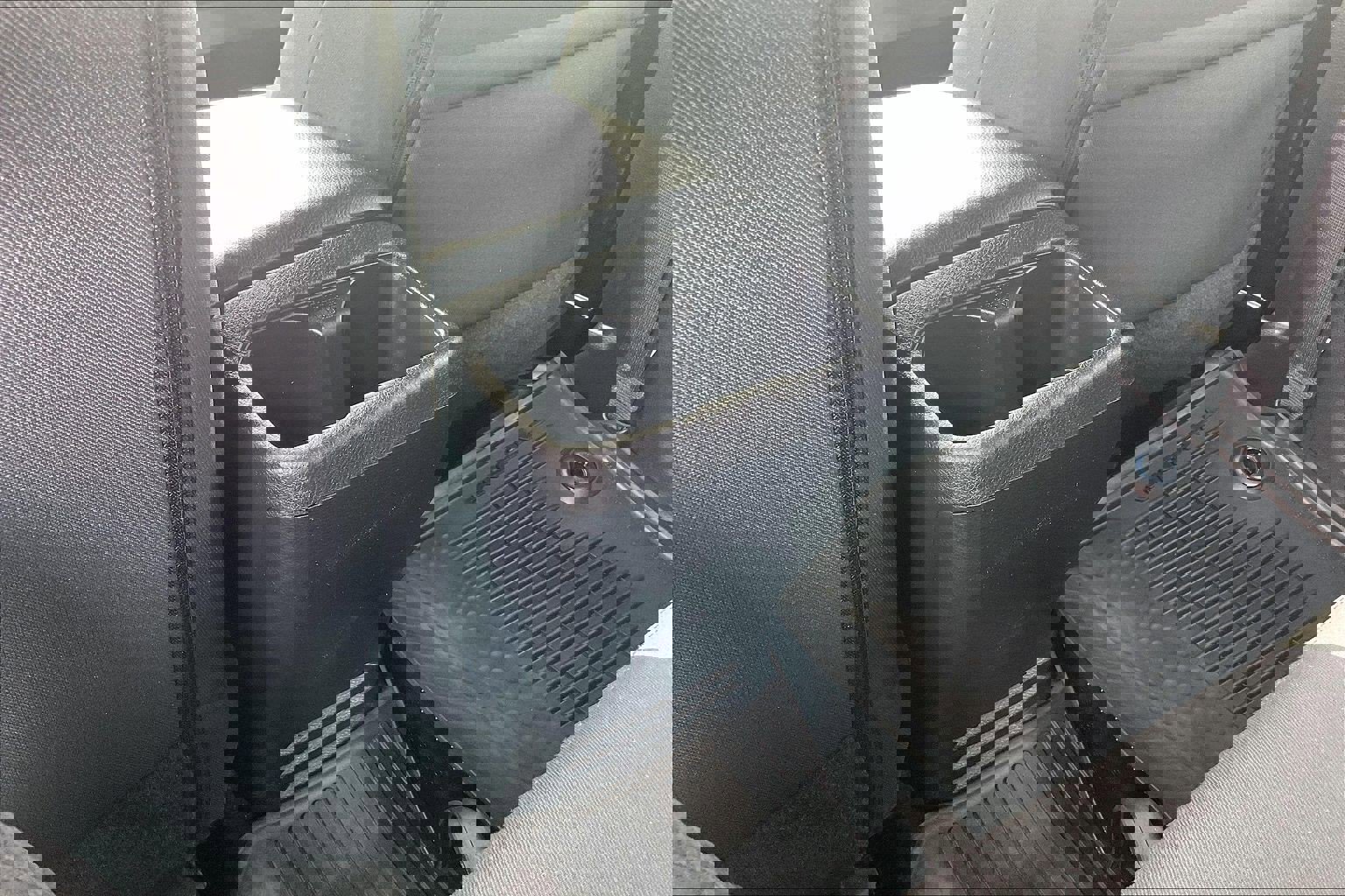 Used 2022 Toyota Tacoma TRD Off-Road w/ Technology Package AWD/4WD image 38