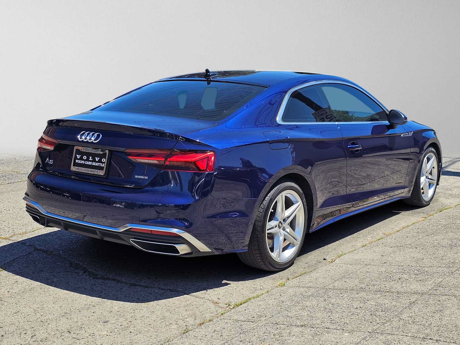 Used 2022 Audi A5 2.0T Premium Plus w/ Premium Plus AWD/4WD image 3
