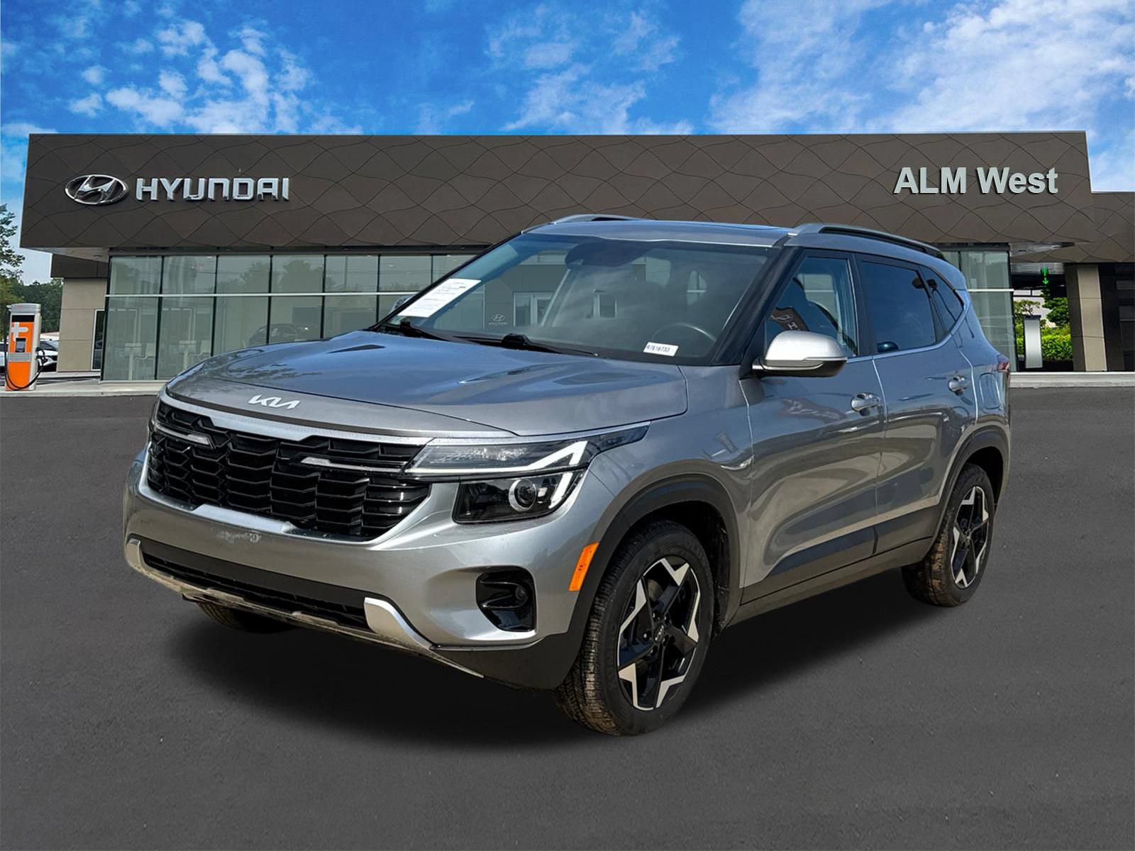 Used 2024 Kia Seltos EX