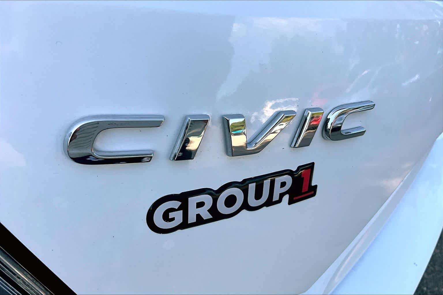Used 2018 Honda Civic EX image 10