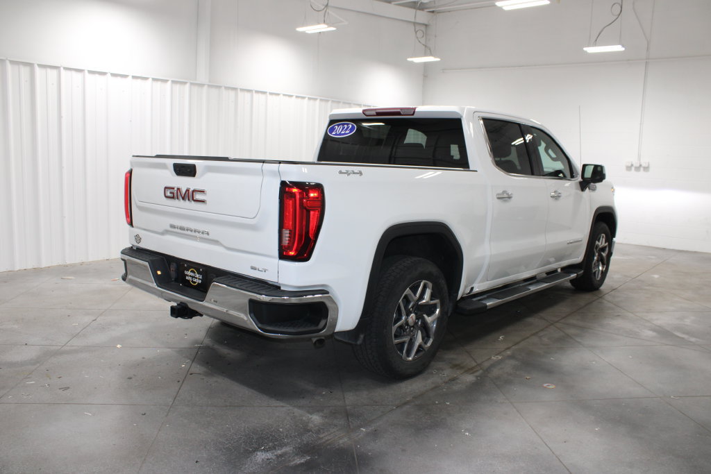Used 2022 GMC Sierra 1500 SLT AWD/4WD image 9