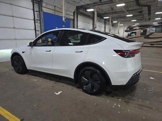 Used 2026 Tesla Model Y Long Range image 9