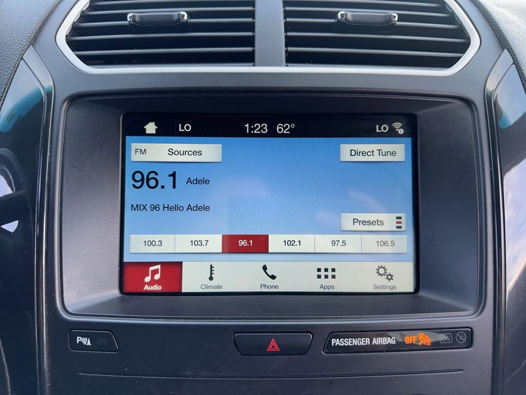 Used 2018 Ford Explorer XLT w/ Equipment Group 202A AWD/4WD image 35